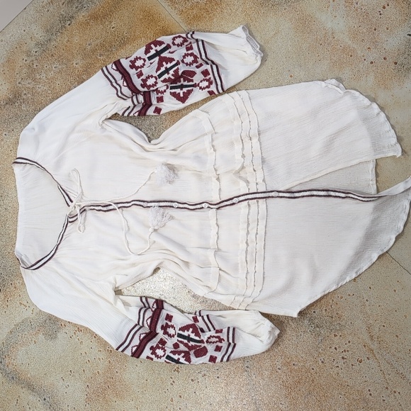 Free People | Saffron Gauze Tunic Lightweight Red and White Embroidered Size L - Picture 3 of 9